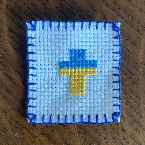 FOR CHARITY $1-$99 Hand-sewn Amulets & Prayer Cards for Ukrainian Soldiers - Picture 3 of 10